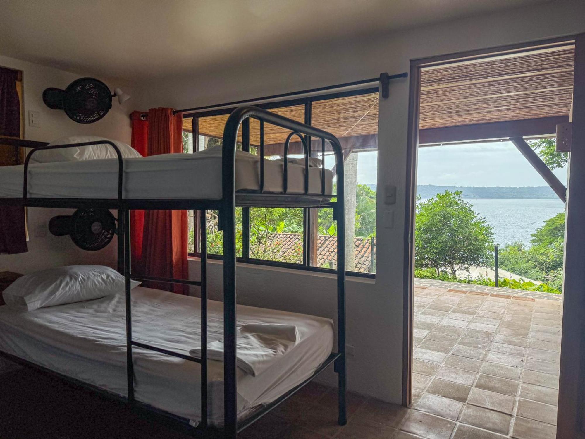 Coco Bay Hotel ลาลากูนา ภายนอก รูปภาพ
