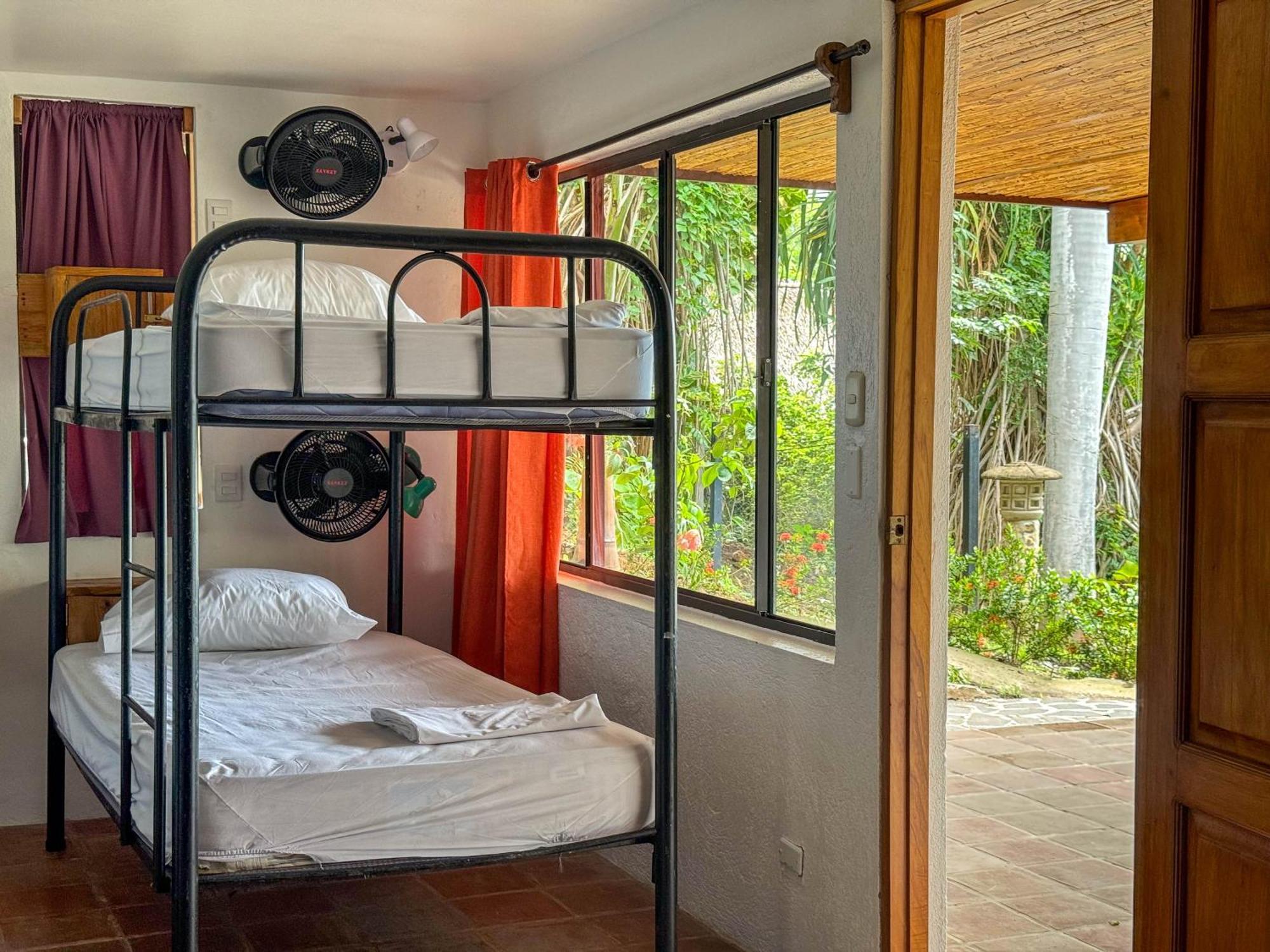 Coco Bay Hotel ลาลากูนา ภายนอก รูปภาพ